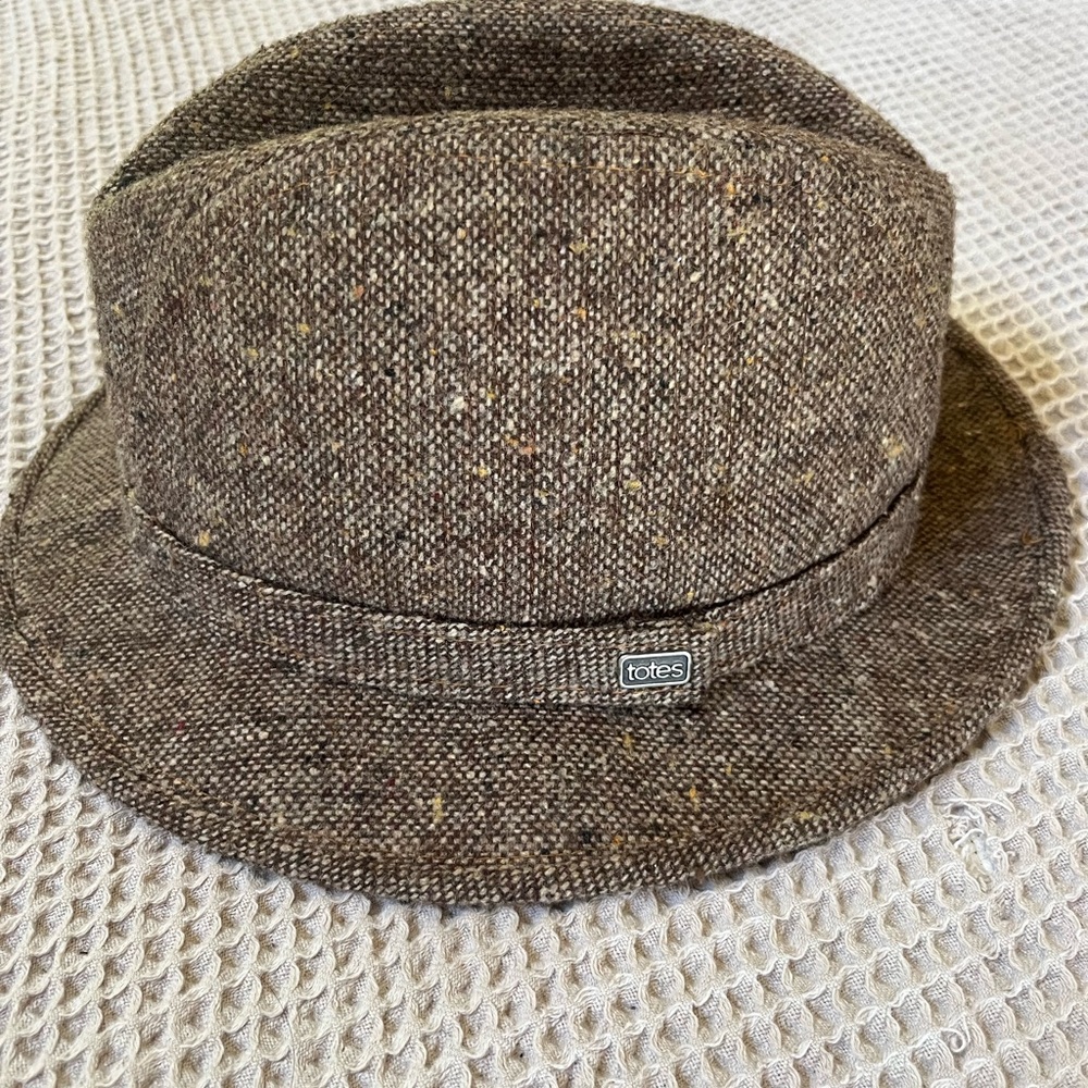 Vintage Totes Fedora Twead hat